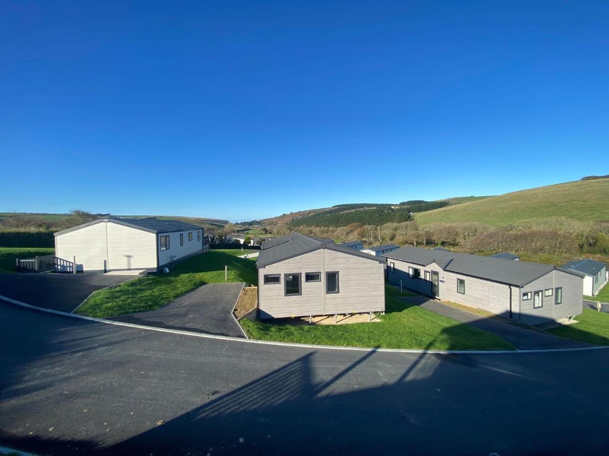 Daphne'S Lodge Mawgan Porth Exteriér fotografie